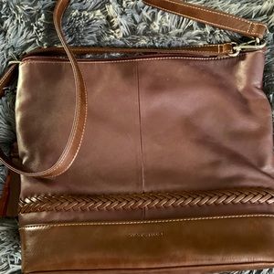 New condition beautiful leather Tignanello bag